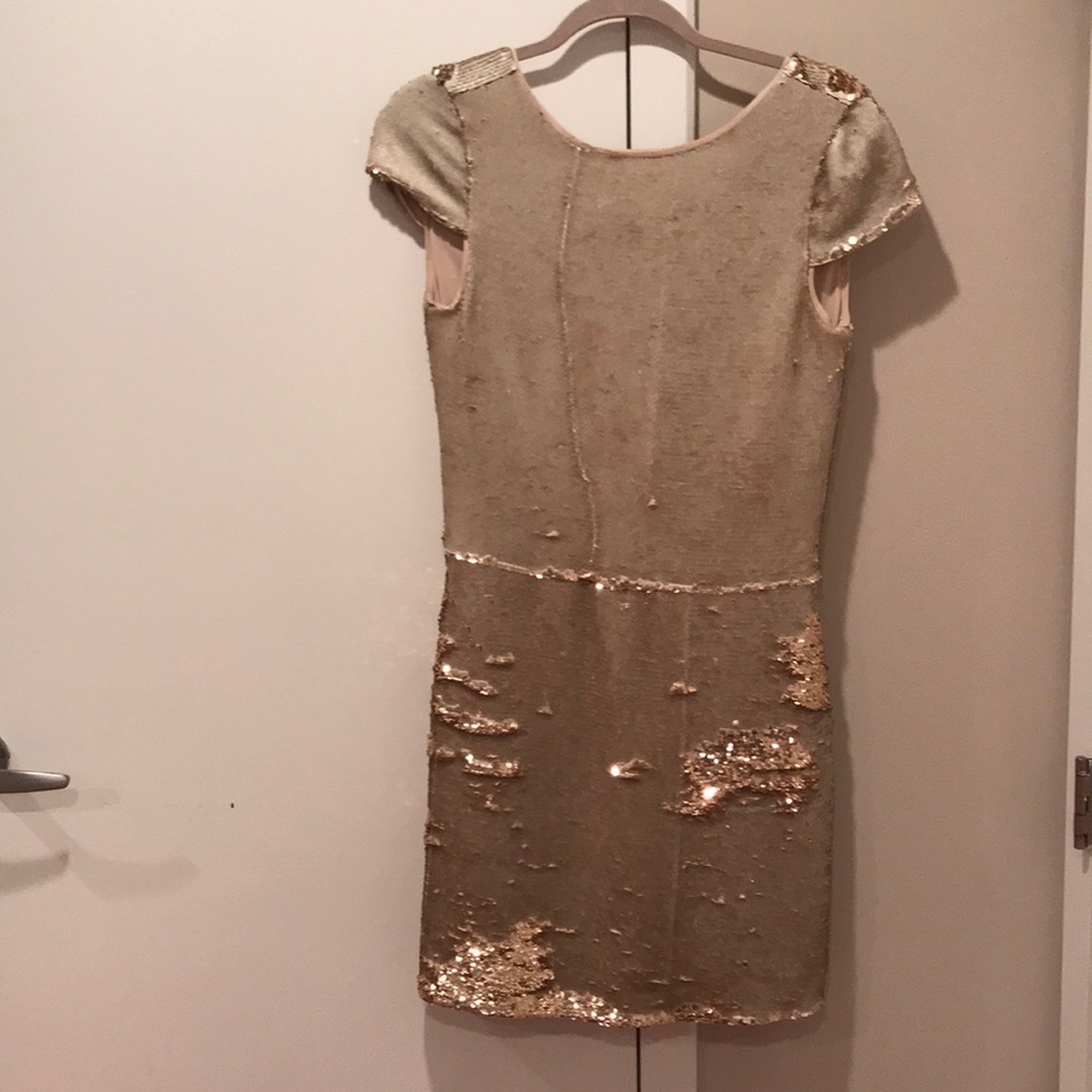 Vince Camuto dress size 4